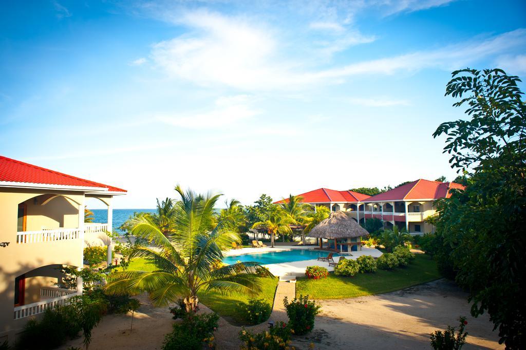 Los Porticos Villas Placencia Exteriör bild