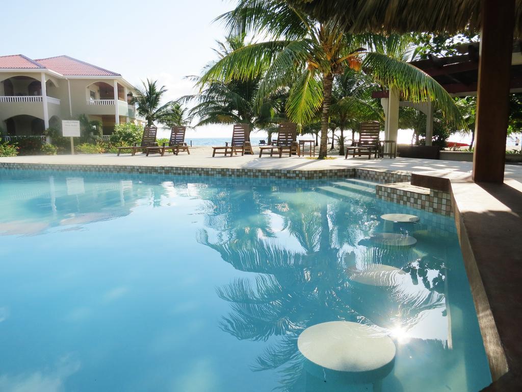 Los Porticos Villas Placencia Exteriör bild